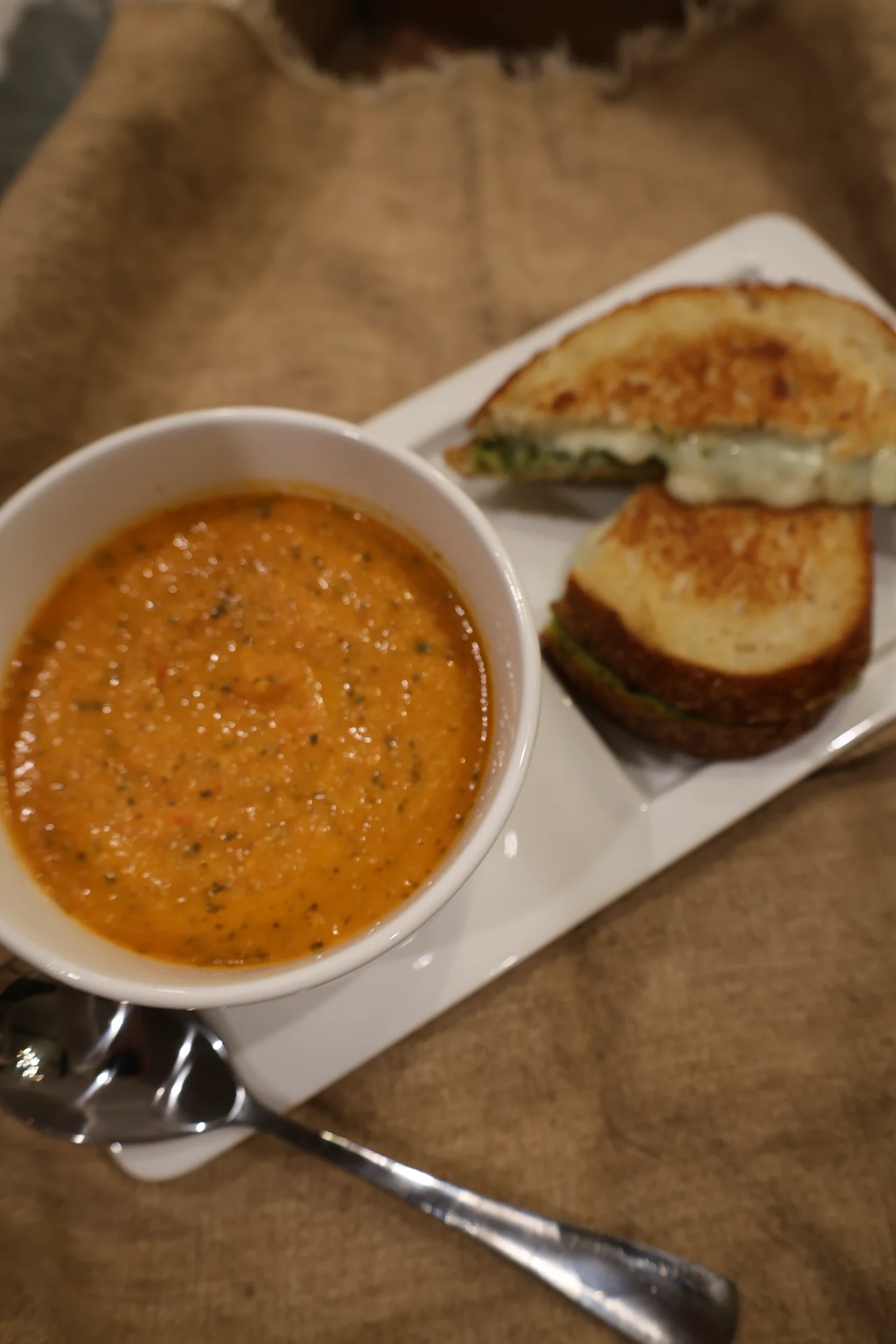 Creamy Tomato Basil Soup